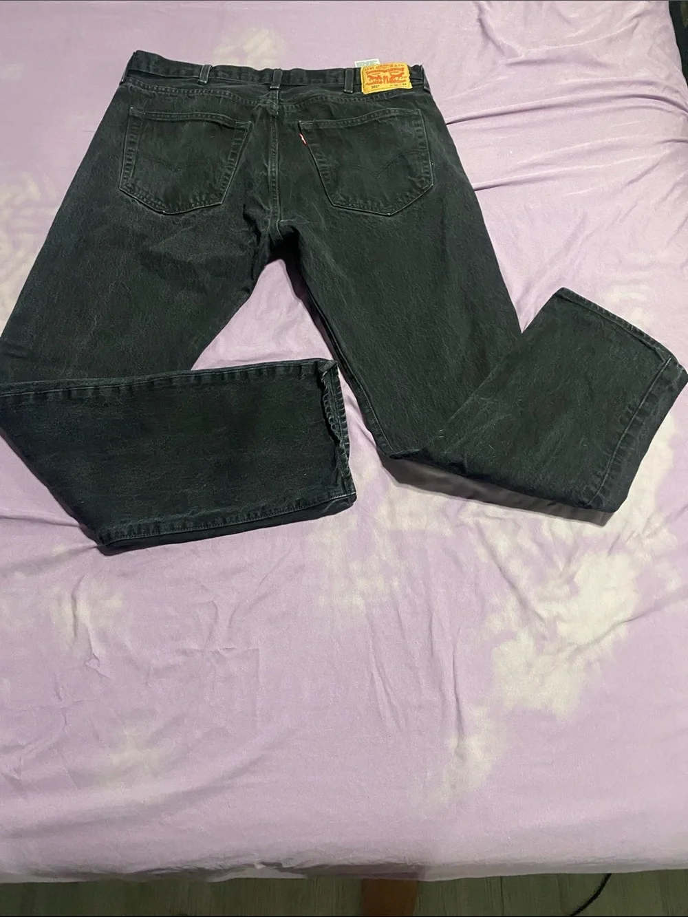 501 black Levi’s waist 40 34 length good condition